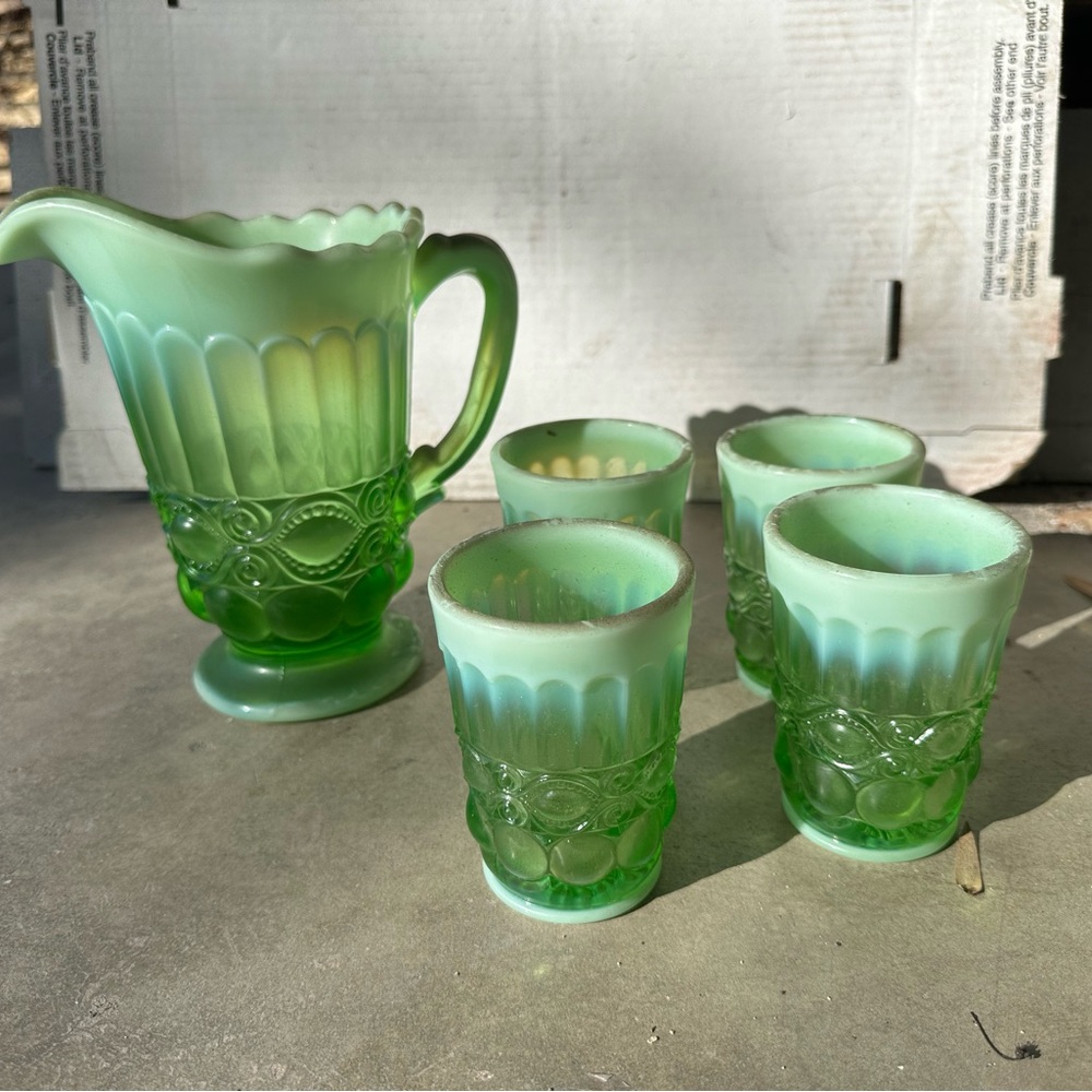 Vintage Mosser Eye- glass Green Ombre Glass Pitcher and Tumbler Set